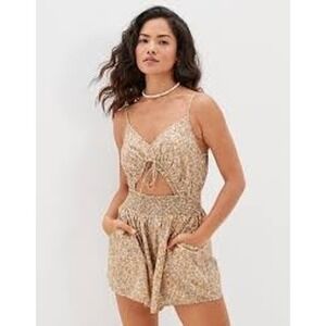 AMERICAN EAGLE Floral Romper Large Mustard Yellow Cutout Smocked Boho Summer